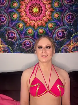 Snapshot of cinderellie chatting on March 6, 4:20 am cinderellie online show from March 6, 4:20 am