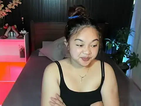 UrFavouriteCravings online show from October 20, 12:22 am