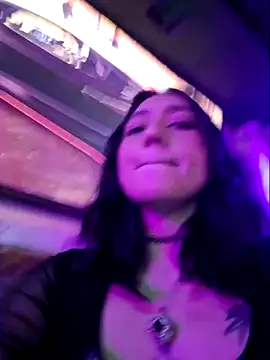 Lunaacrow  online show from October 3, 2:52 am