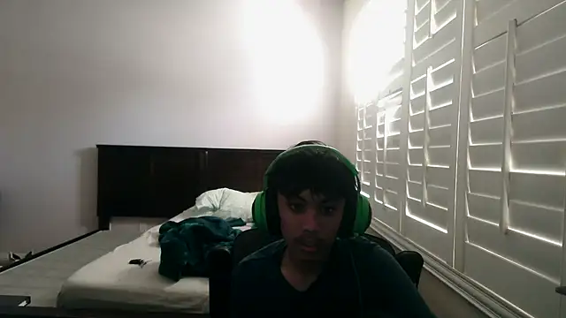 Snapshot of youngasianboy2007 chatting on March 11, 9:10 pm youngasianboy2007 online show from March 11, 9:10 pm