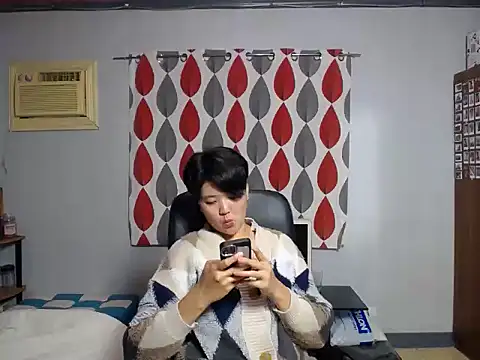 Snapshot of lady_fingertips chatting on September 30, 12:54 pm lady fingertips online show from September 30, 12:54 pm