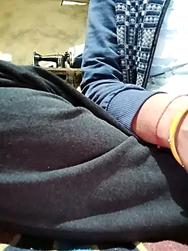 LOVE-VIKA online show from November 22, 8:35 am