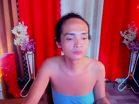 xAsianTOPModelx online show from April 26, 8:01 am