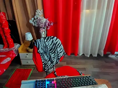 xAsianTOPModelx online show from May 6, 7:02 am