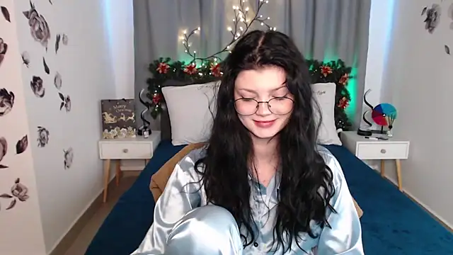 MileyRood online show from December 16, 11:54 pm