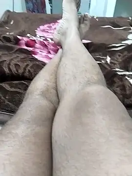 Snapshot of bunty-babli chatting on December 18, 1:28 pm bunty-babli online show from December 18, 1:28 pm