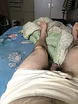 Snapshot of han515319 chatting on March 28, 11:26 pm han515319 online show from March 28, 11:26 pm