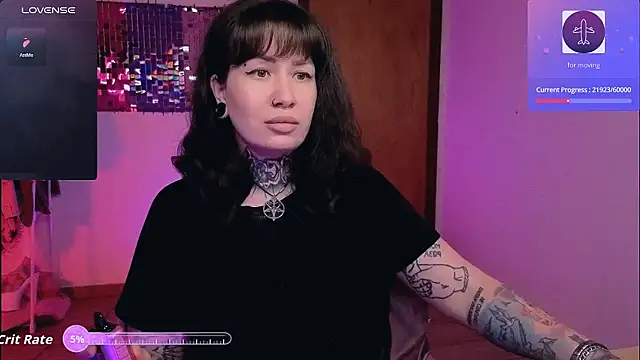 Senorita  Dakota online show from May 17, 9:33 pm