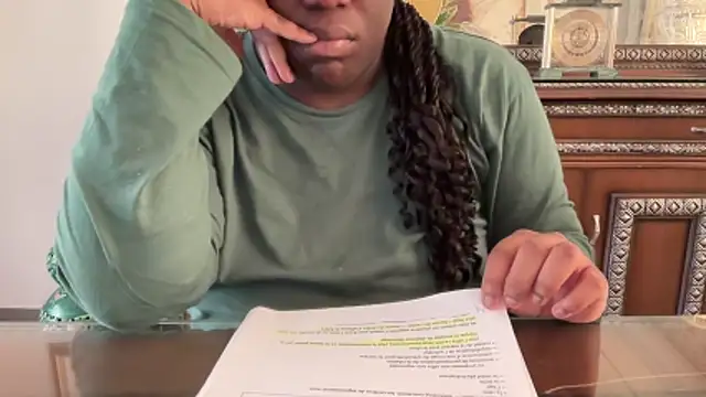 nanaisbackk online show from December 4, 6:44 am