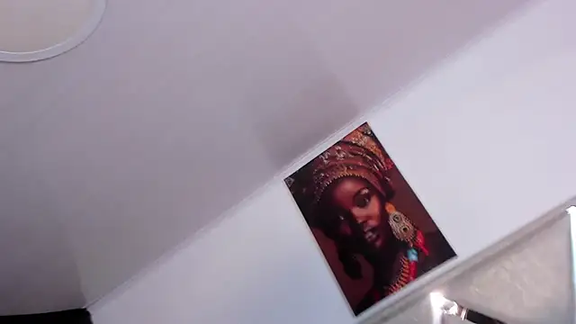 mia fox4 online show from October 6, 12:13 pm