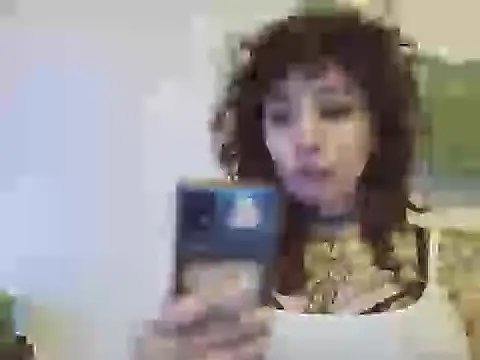Snapshot of RebekahRose chatting on October 6, 9:34 pm RebekahRose online show from October 6, 9:34 pm
