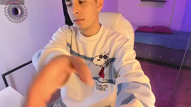 Nyko ds online show from November 20, 4:23 am