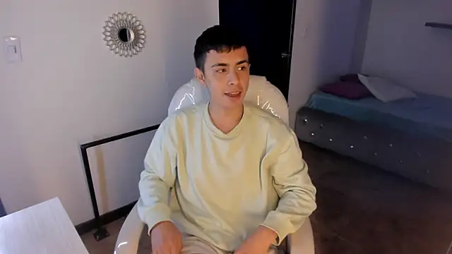 Nyko ds online show from November 24, 3:17 am