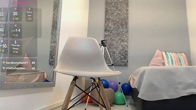 Snapshot of sammy_gale chatting on May 14, 12:01 pm sammy gale online show from May 14, 12:01 pm