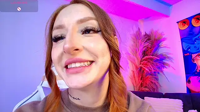 Bennuluspeach  online show from April 21, 11:49 am