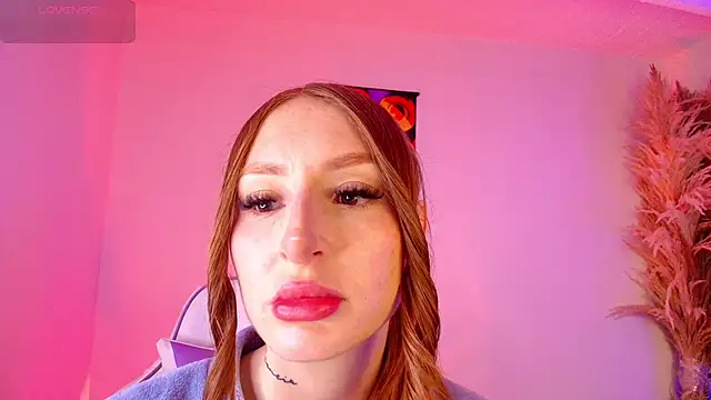 Bennuluspeach  online show from May 14, 11:06 am