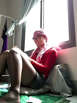 Snapshot of yewuzhibb chatting on October 11, 7:51 am yewuzhibb online show from October 11, 7:51 am