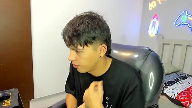 StiwenTwink online show from November 14, 2:05 pm