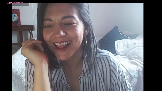 XxAntonellaxxx online show from April 28, 6:46 pm