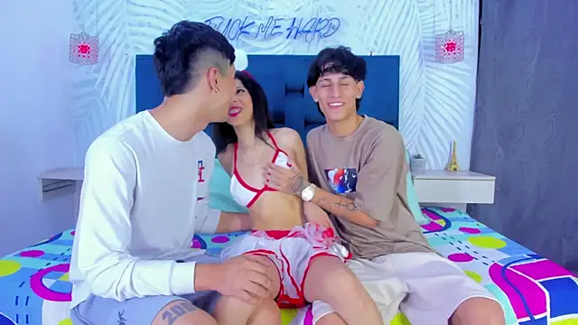 Youngs Wild online show from November 8, 12:11 am