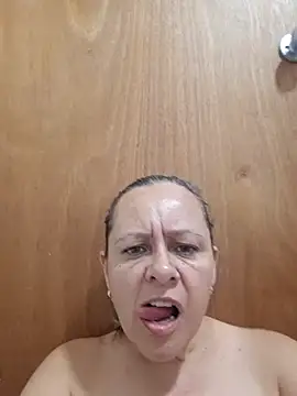 Snapshot of gaby_3115 chatting on September 30, 10:04 pm gaby 3115 online show from September 30, 10:04 pm