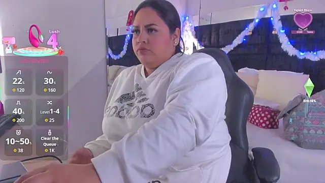 MayaCurvy online show from November 27, 4:14 am