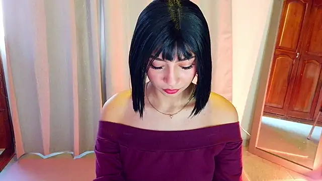 Snapshot of emma_web_ chatting on March 21, 3:15 pm emma web online show from March 21, 3:15 pm