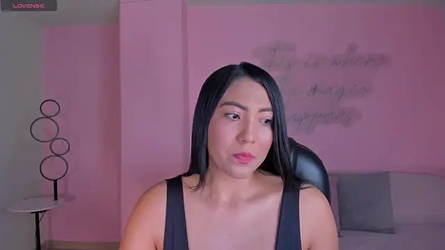 Snapshot of NatalieLewis chatting on June 16, 11:57 am NatalieLewis online show from June 16, 11:57 am