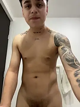 jeff2995  online show from December 17, 4:40 am