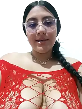 Snapshot of Lixxsie_24 chatting on October 2, 11:45 pm Lixxsie 24 online show from October 2, 11:45 pm