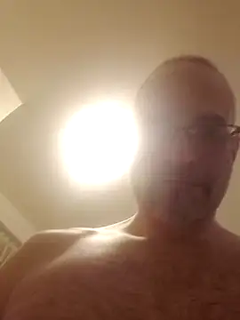 Snapshot of Curious9884 chatting on March 20, 7:13 am Curious9884 online show from March 20, 7:13 am