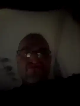 Snapshot of Curious9884 chatting on April 4, 5:16 am Curious9884 online show from April 4, 5:16 am