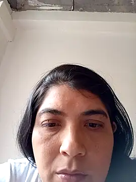 Snapshot of Dulcinea_25 chatting on October 3, 6:16 pm Dulcinea 25 online show from October 3, 6:16 pm