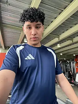 Snapshot of kai_zareck chatting on March 23, 7:07 pm kai zareck online show from March 23, 7:07 pm