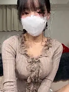 hana-08787- online show from February 9, 9:30 pm