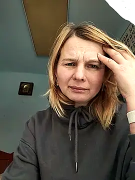 Snapshot of Masha412111 chatting on February 24, 10:35 am Masha412111 online show from February 24, 10:35 am