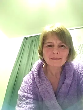 Snapshot of Masha412111 chatting on March 15, 10:16 pm Masha412111 online show from March 15, 10:16 pm