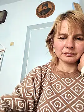 Snapshot of Masha412111 chatting on May 14, 11:28 am Masha412111 online show from May 14, 11:28 am