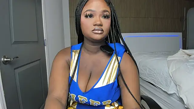 Snapshot of supanovaaa chatting on October 5, 11:24 pm supanovaaa online show from October 5, 11:24 pm