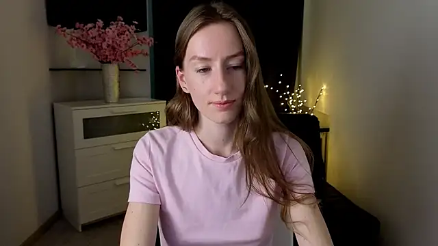 GoldenRose  online show from February 25, 1:32 pm