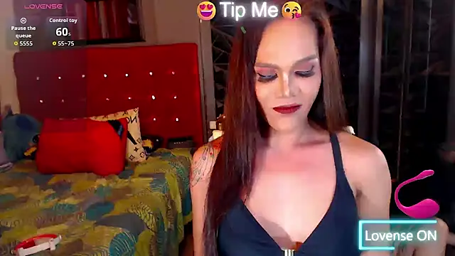 BombshellMARIA online show from March 17, 7:44 am