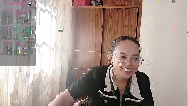 Snapshot of yueliang-166 chatting on October 7, 6:32 am yueliang-166 online show from October 7, 6:32 am