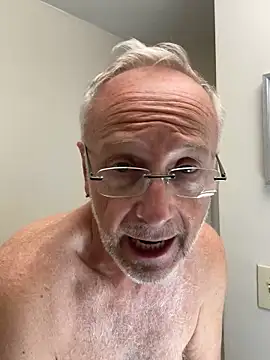 Snapshot of ApolloThrust chatting on October 10, 12:48 pm ApolloThrust online show from October 10, 12:48 pm