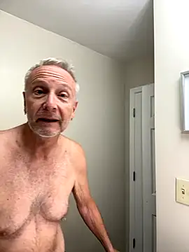 Snapshot of ApolloThrust chatting on October 13, 12:16 pm ApolloThrust online show from October 13, 12:16 pm