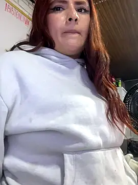 Snapshot of kathix__wet chatting on October 3, 5:04 am kathix wet online show from October 3, 5:04 am