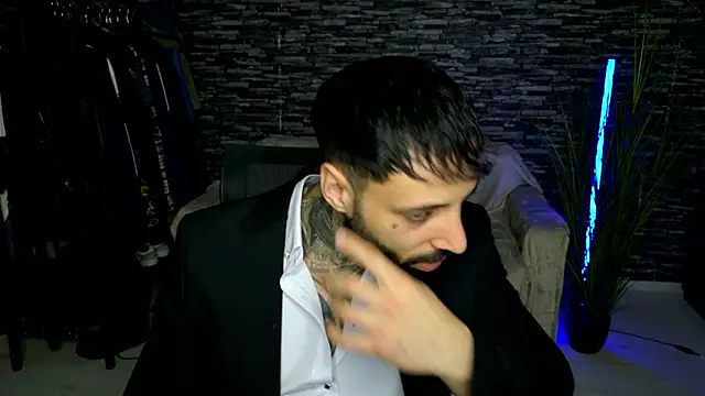 MasculineGuy99 online show from March 23, 8:57 pm