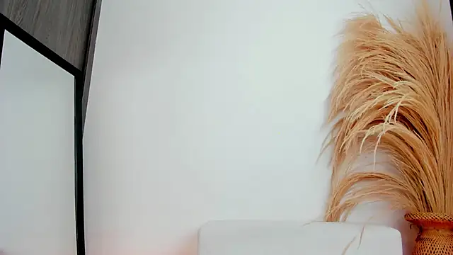 Snapshot of Thiago_Connor21 chatting on December 15, 6:01 pm Thiago Connor21 online show from December 15, 6:01 pm