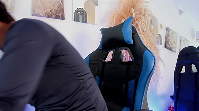 Thiago Connor21 online show from March 26, 8:14 pm