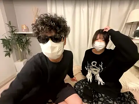 Snapshot of streetfuckers-jp2 chatting on October 10, 3:33 pm streetfuckers-jp2 online show from October 10, 3:33 pm