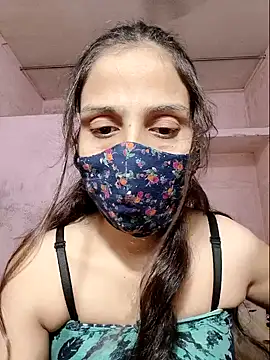 Snapshot of DIVINEDIVAA chatting on October 4, 7:34 pm DIVINEDIVAA online show from October 4, 7:34 pm
